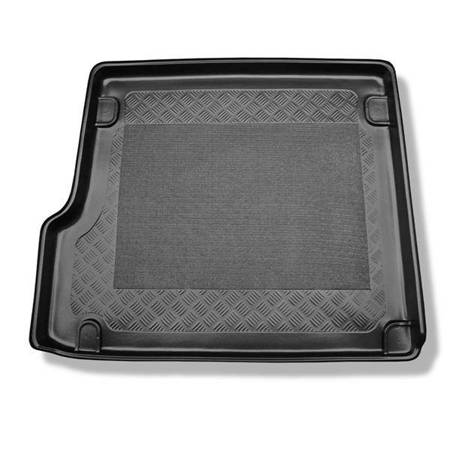 Tapis de coffre pour BMW X3 E83 SAV (01.2004-10.2010) - bac de coffre - protection de coffre voiture - Aristar - Standard